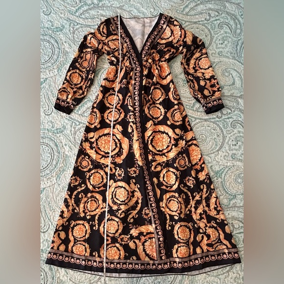 Black and Gold Polyester Women’s Maxi Dress Unbranded Approx Size Small - Picture 2 of 5